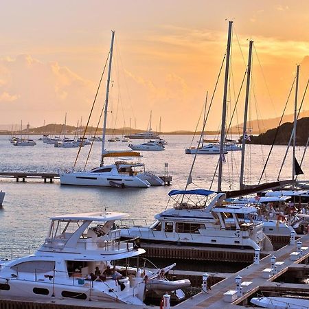 Villa Hibiscus Centrum Corralejo Beach Private Pool Family Bagian luar foto