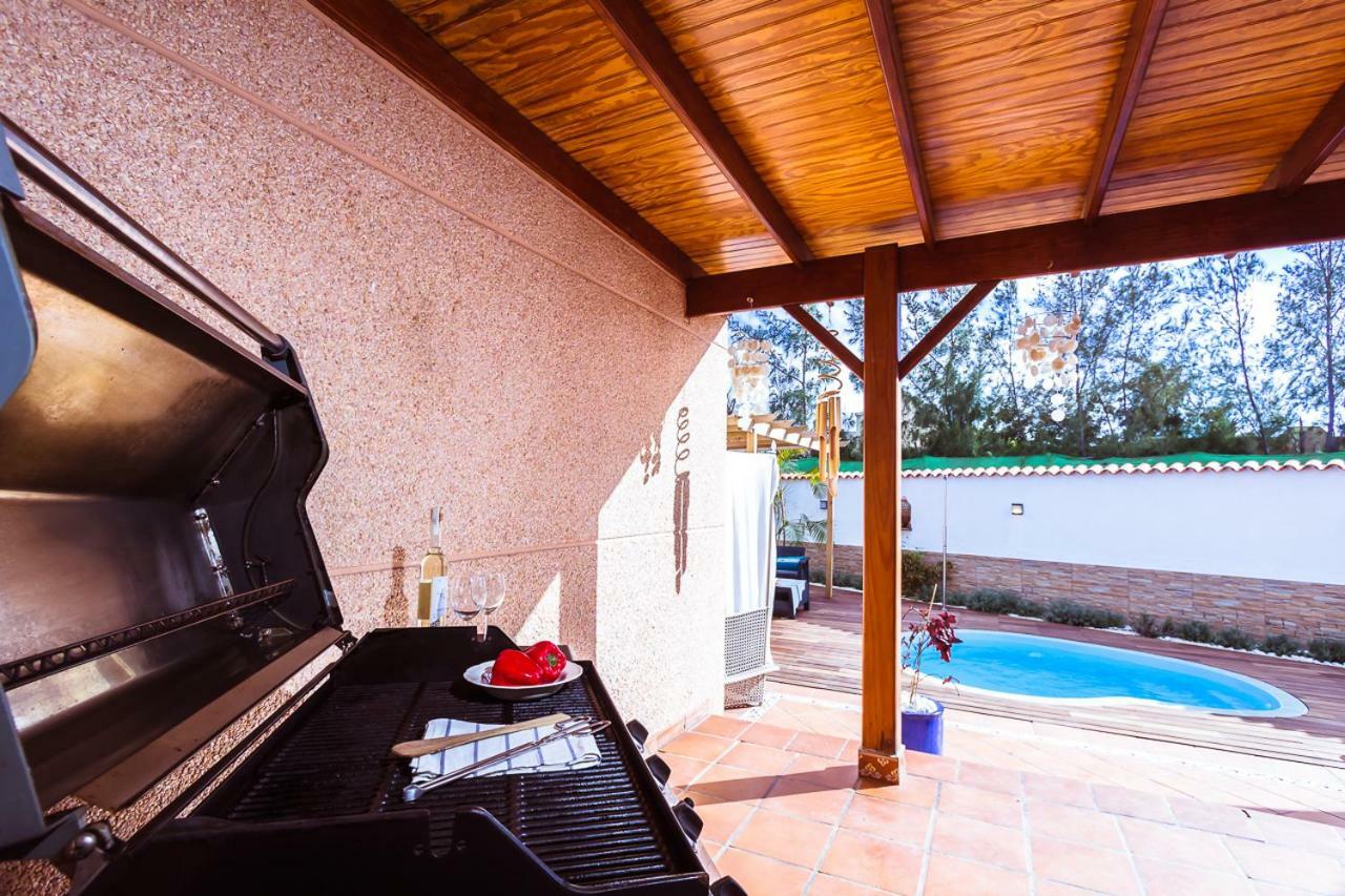 Villa Hibiscus Centrum Corralejo Beach Private Pool Family Bagian luar foto