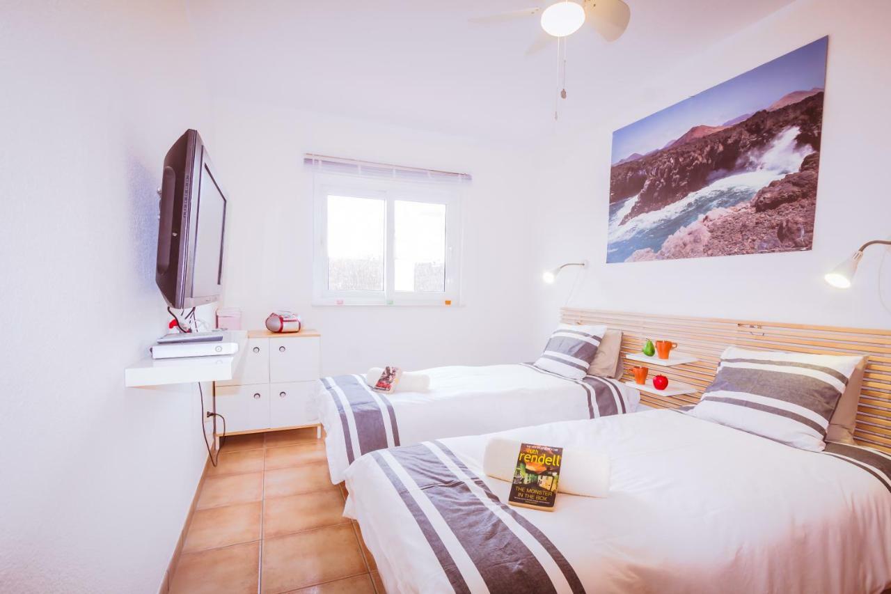 Villa Hibiscus Centrum Corralejo Beach Private Pool Family Bagian luar foto